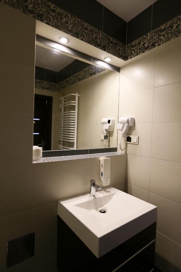Hotel Fryderyk Nysa Dış mekan fotoğraf