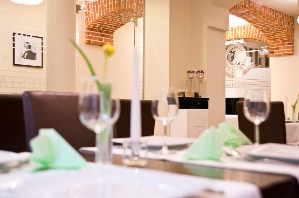 Hotel Fryderyk Nysa Dış mekan fotoğraf